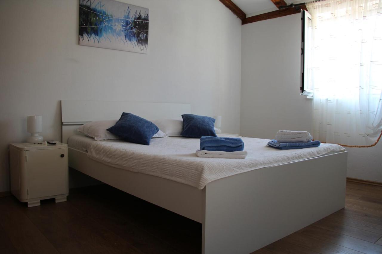 Apartment Titinica Murter Extérieur photo